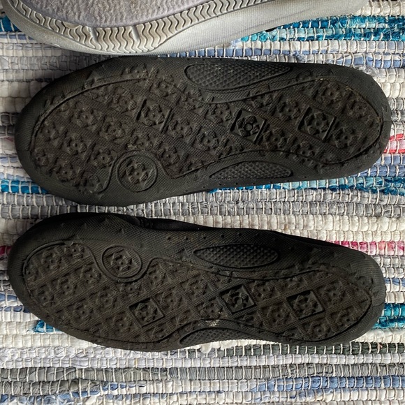 Water Shoes Sandals - Picture 6 of 7